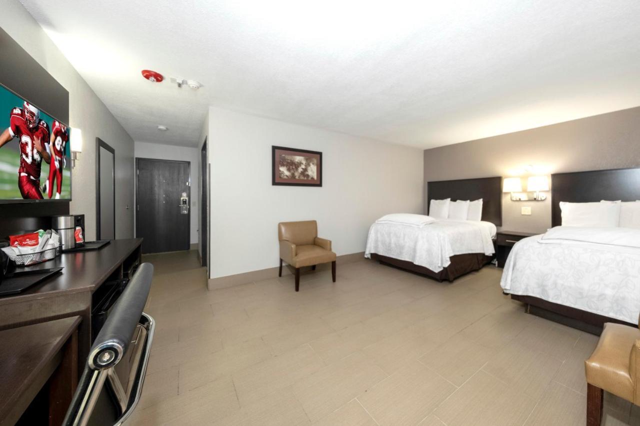Red Roof Inn Plus+ Huntsville Dış mekan fotoğraf