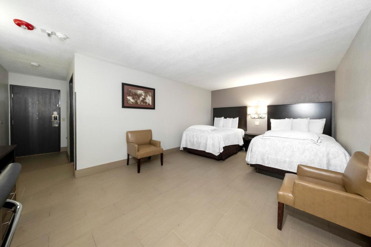 Red Roof Inn Plus+ Huntsville Dış mekan fotoğraf
