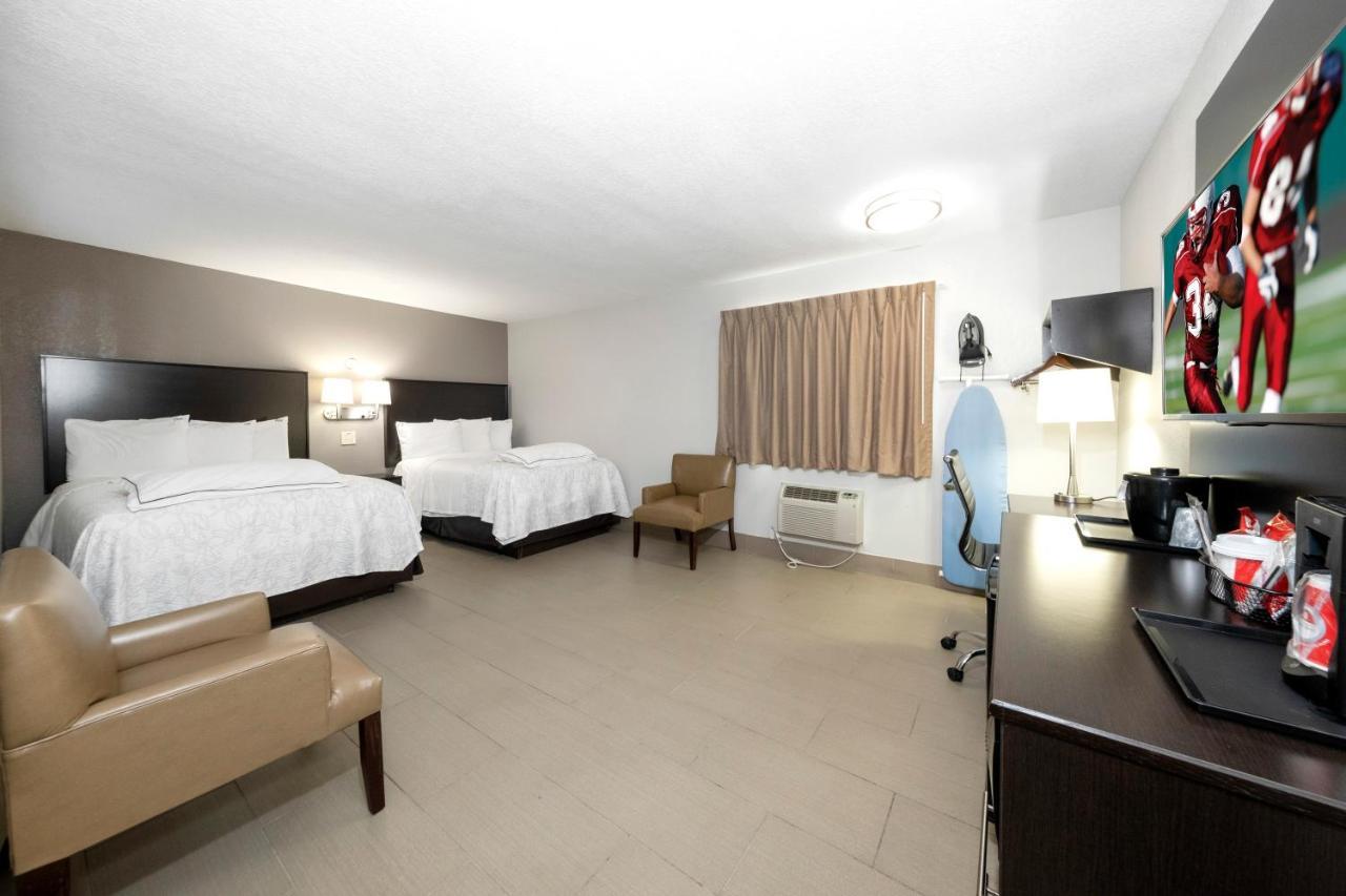 Red Roof Inn Plus+ Huntsville Dış mekan fotoğraf
