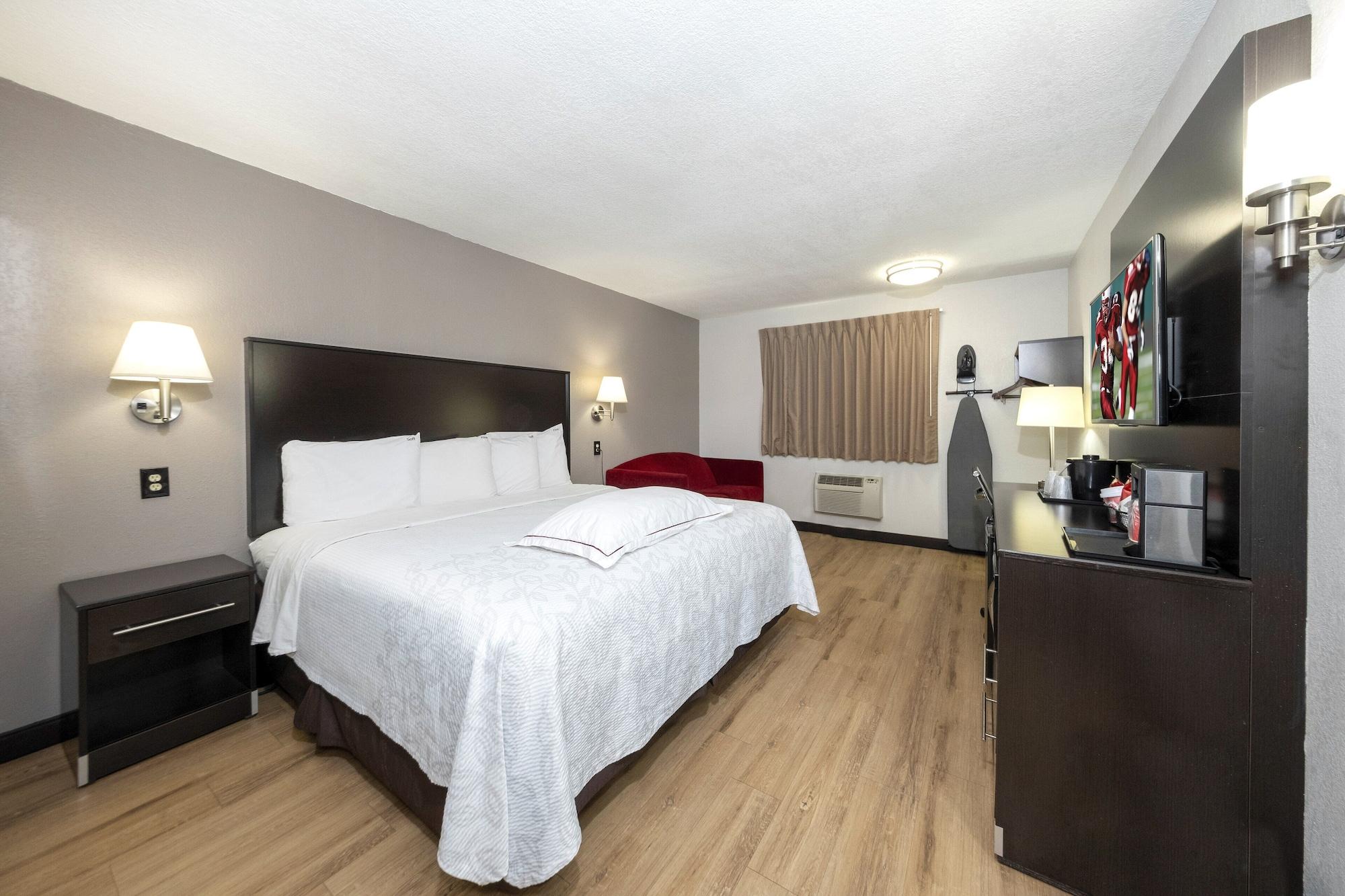 Red Roof Inn Plus+ Huntsville Dış mekan fotoğraf