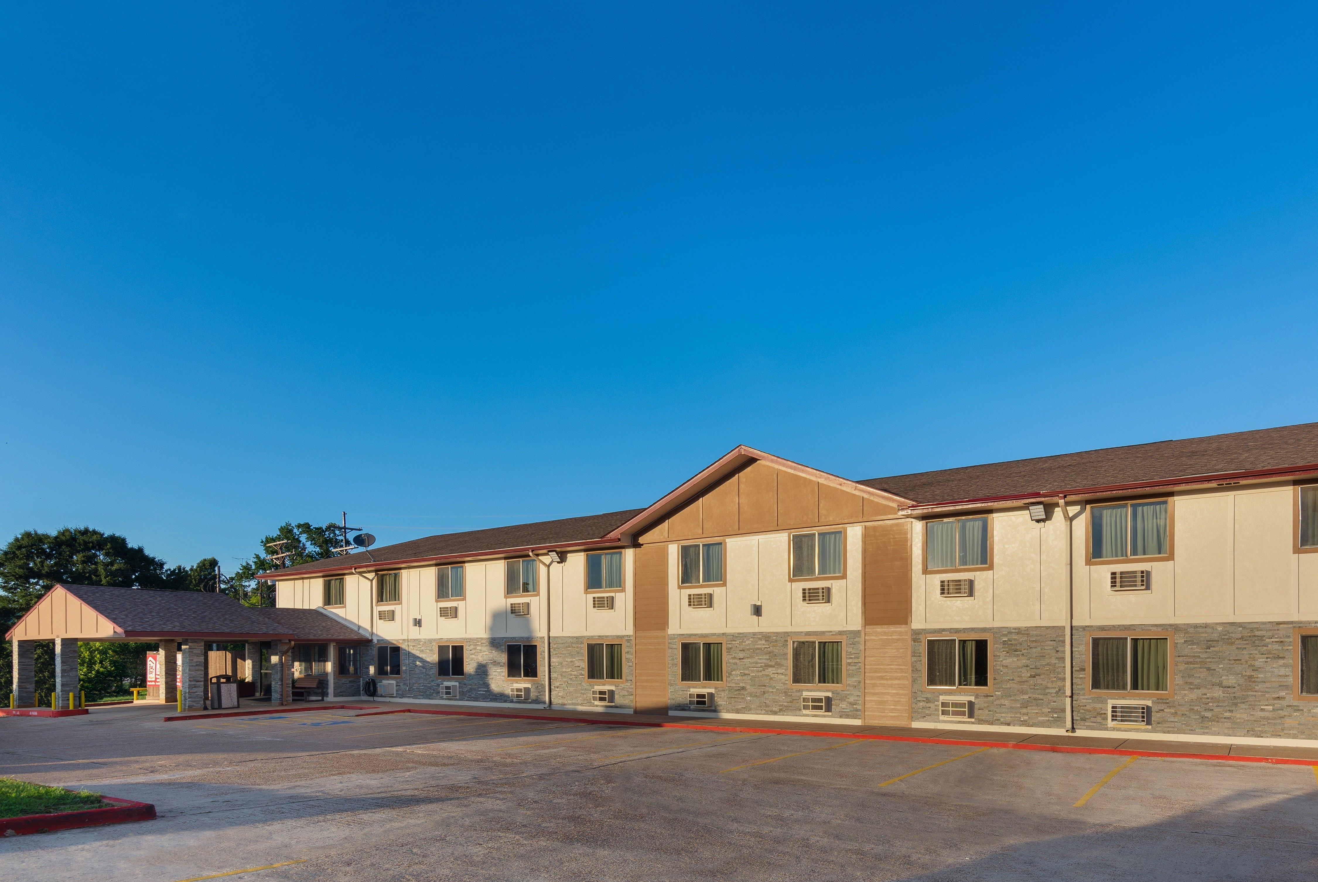 Red Roof Inn Plus+ Huntsville Dış mekan fotoğraf