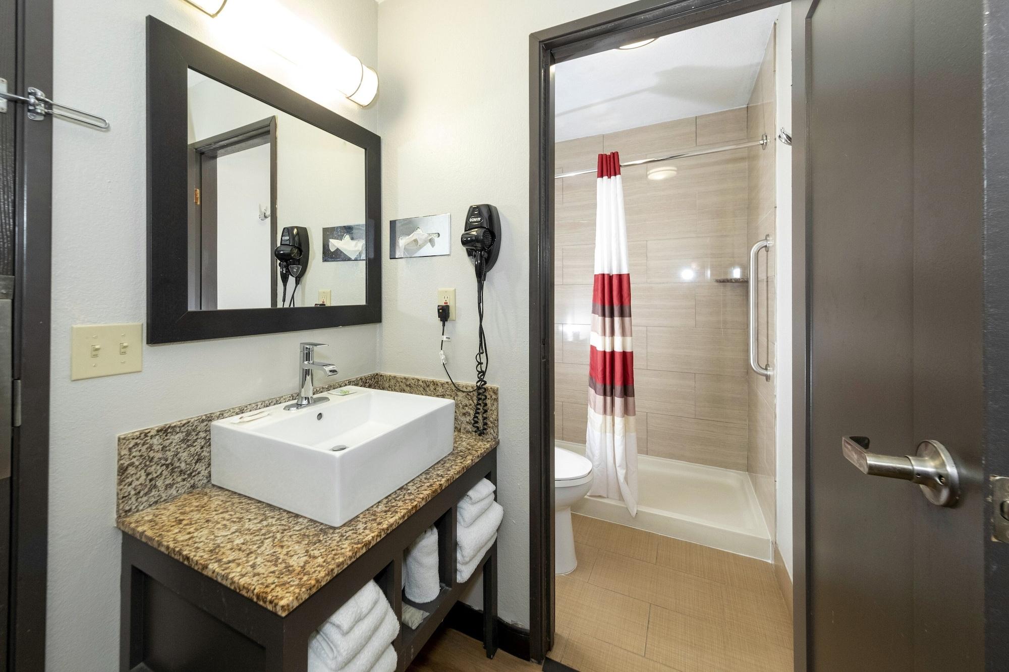 Red Roof Inn Plus+ Huntsville Dış mekan fotoğraf